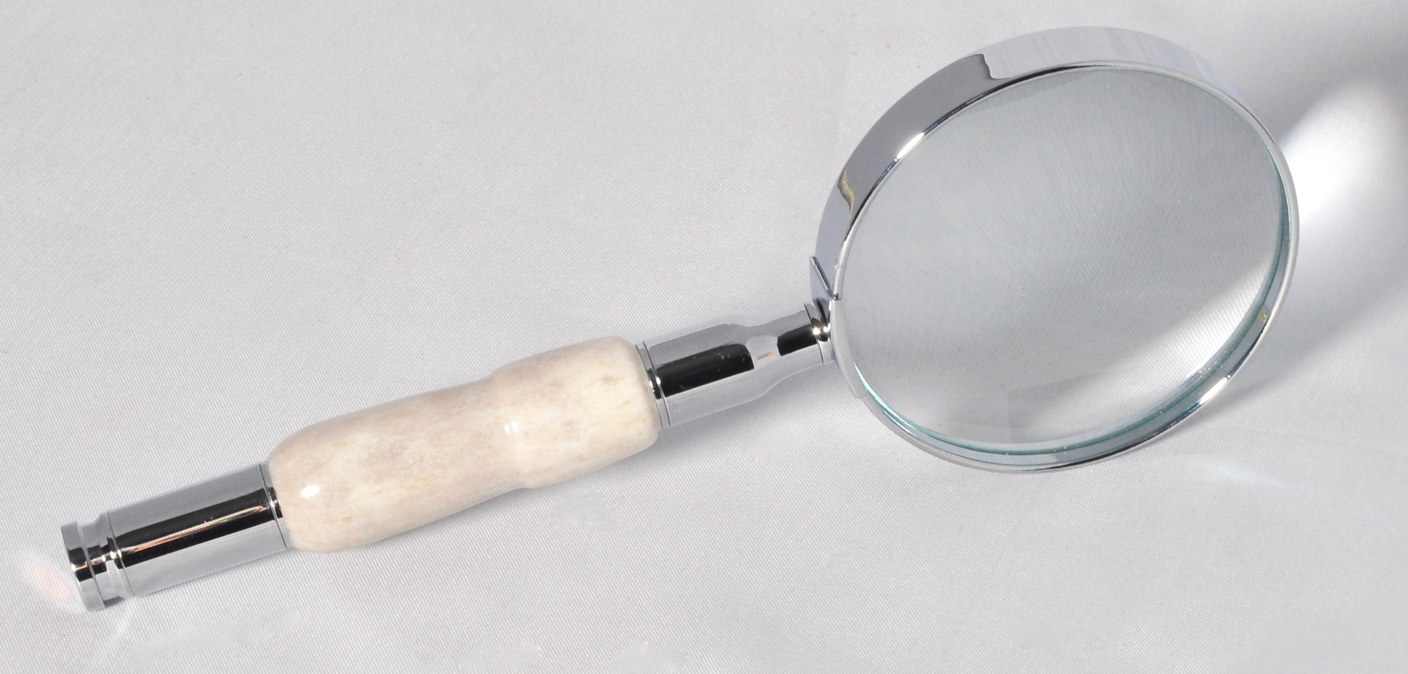 MH Studios Magnifying glasses